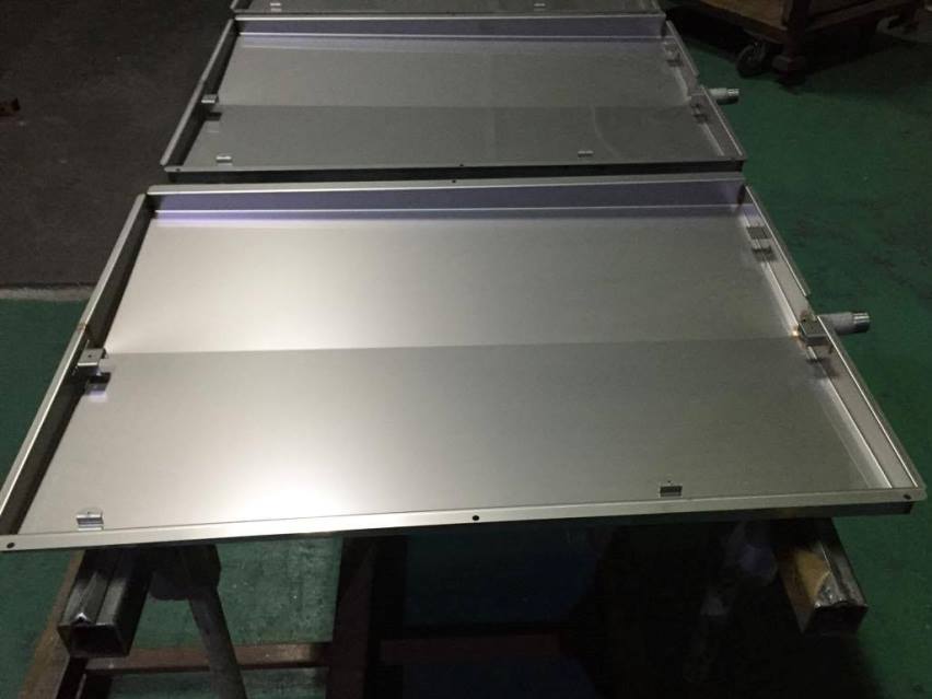 ���i����003